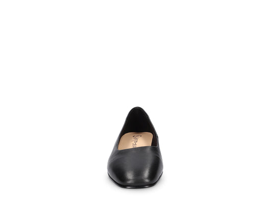 Bella Vita Kimiko Ballet Flat